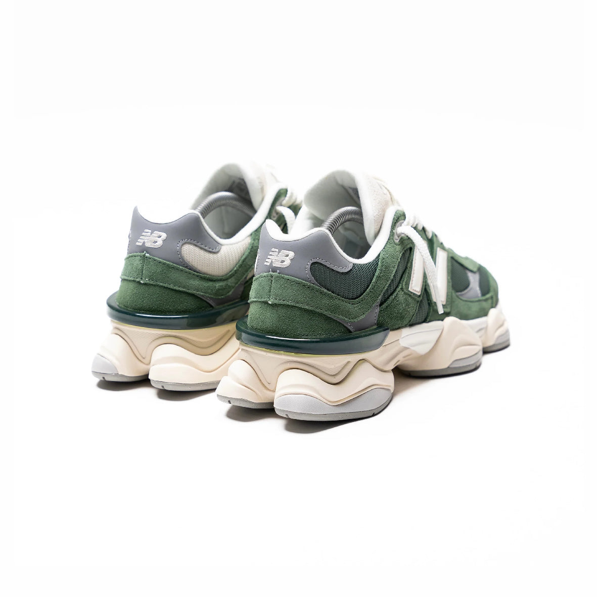 Hot Pick - New Balance 9060 Nori
