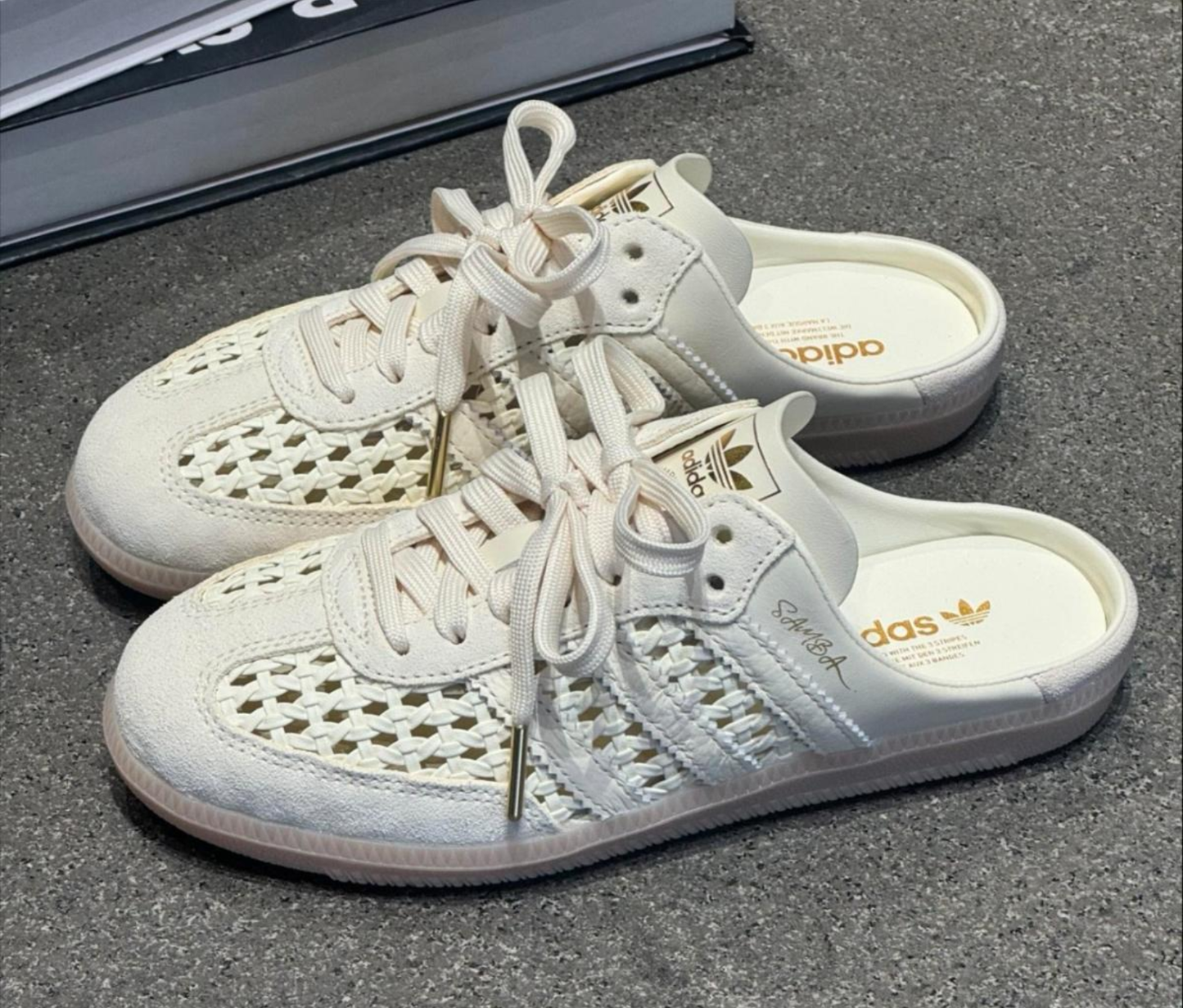 Samba Mule Woven Crew White