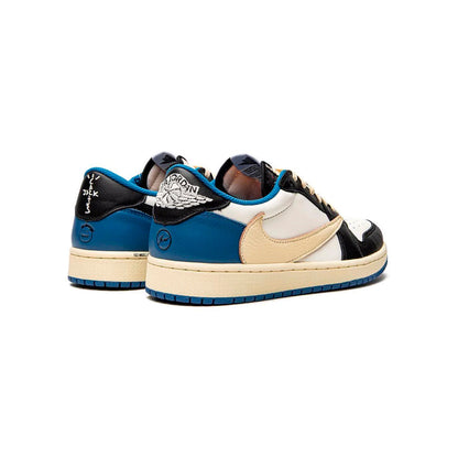 Jordan Retro 1 Low x Travis Scott Fragment