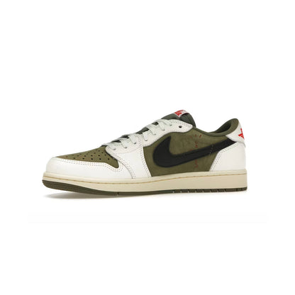 Jordan Retro 1 Low x Travis Scott Medium Olive