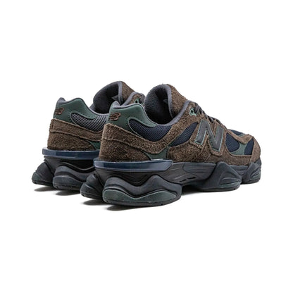 New Balance 9060 Beef & Broccoli