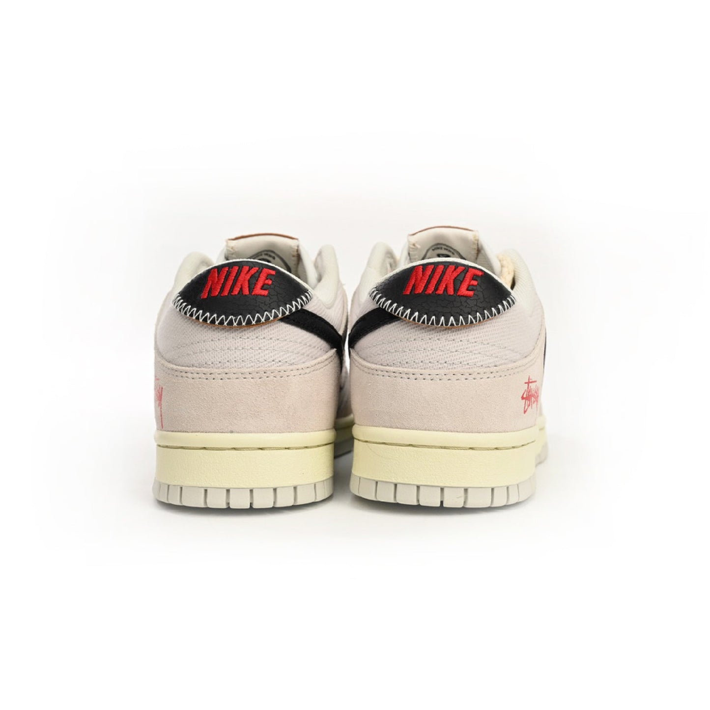 Hot Pick - Nike Dunk Low SB x Stussy 13