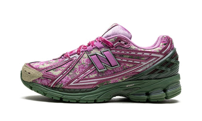 NB 1906R Jack Harlow Rose Runner