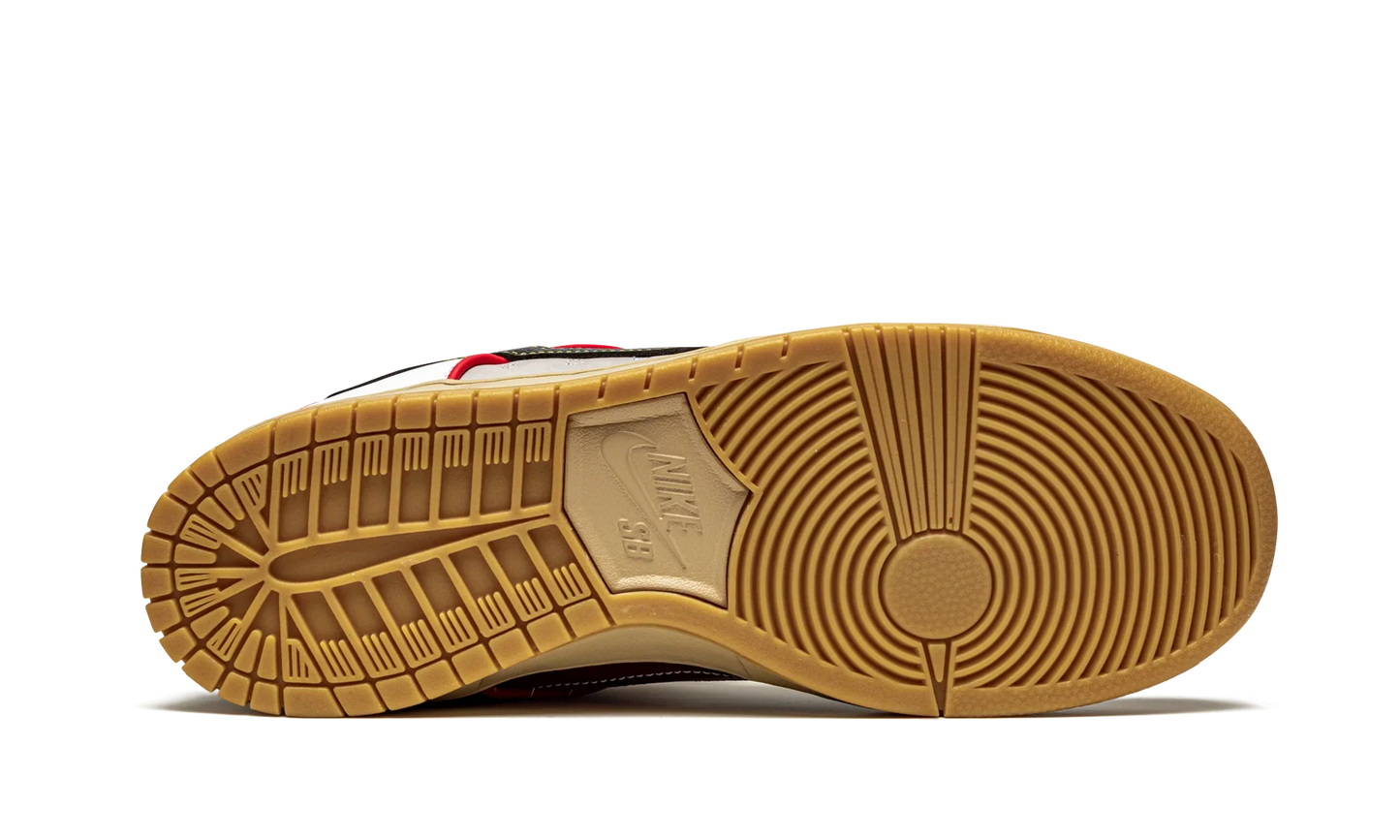 SB Dunk Low What The Paul
